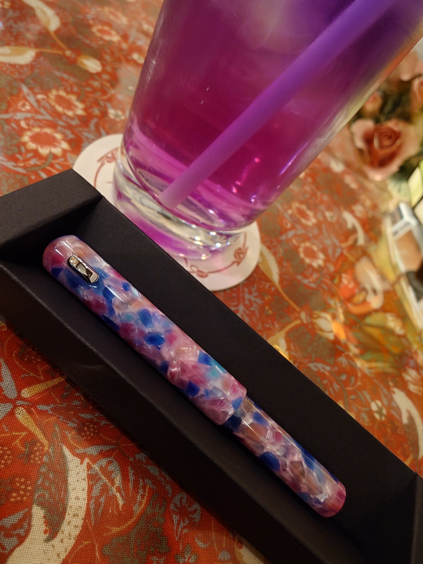 Fine Writing Pencket Fountain Pen: Morganite