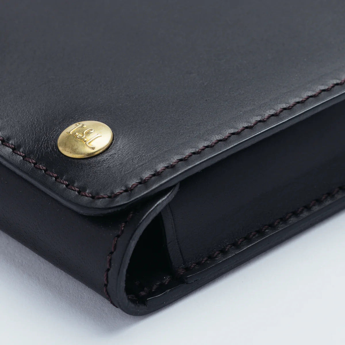 PRE-ORDER: INGRASSATO fountain pen case (five pens)