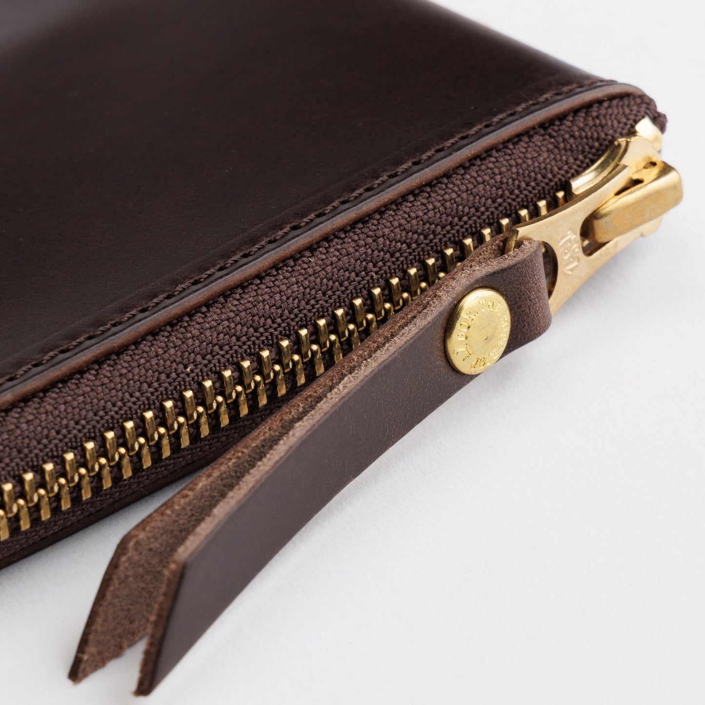 PRE-ORDER: TSL Pull-up leather Zip Purse L size