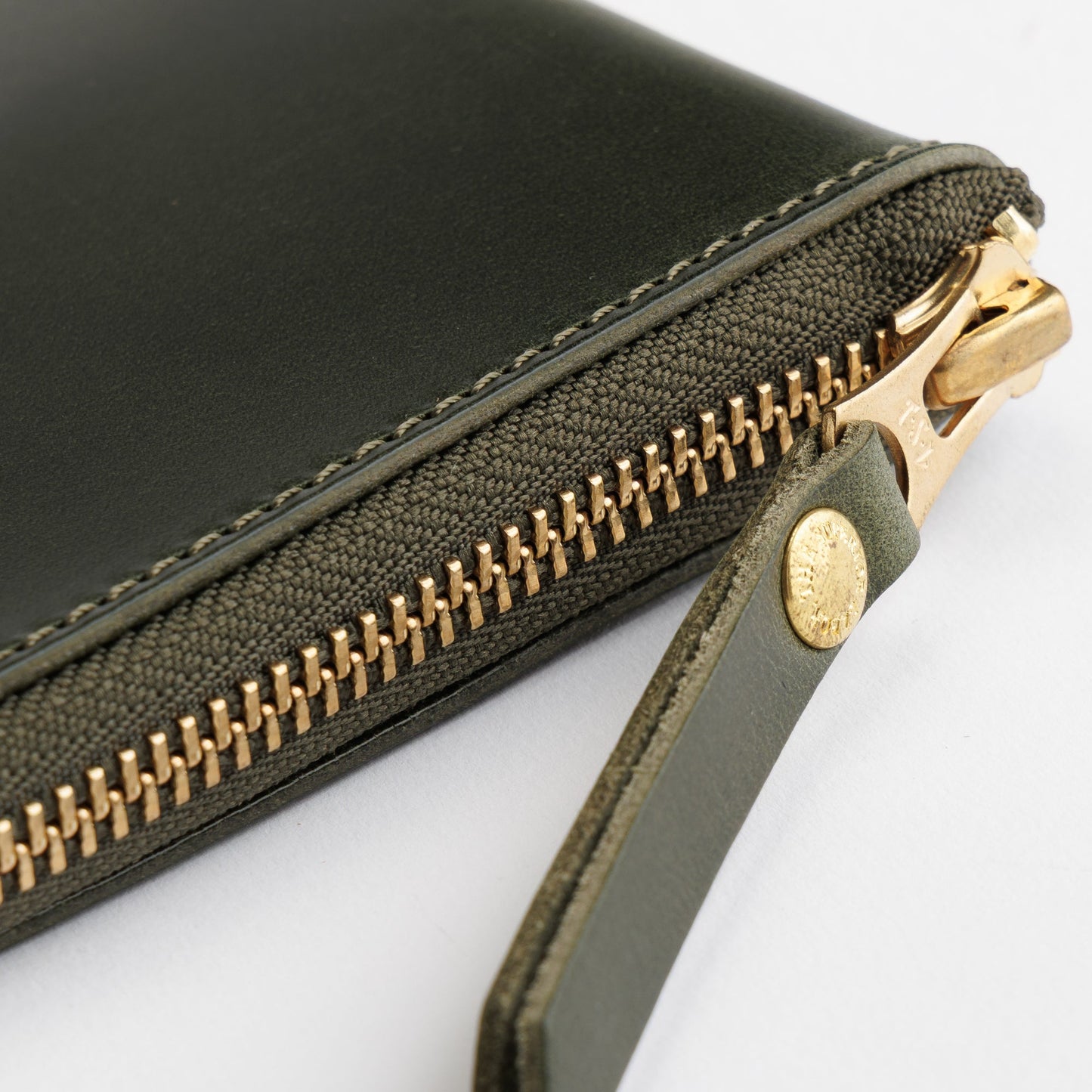 PRE-ORDER: TSL Pull-up leather Zip Purse L size