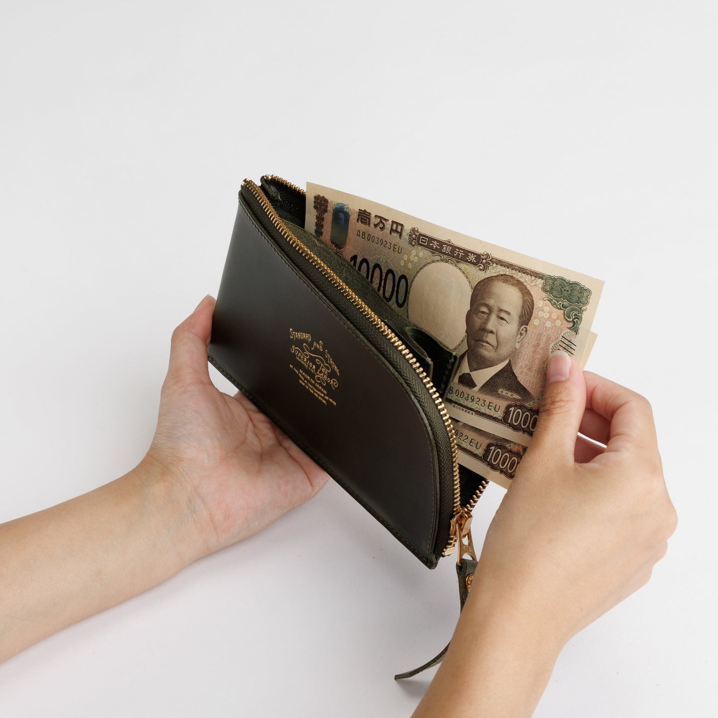 PRE-ORDER: TSL Pull-up leather Zip Purse L size