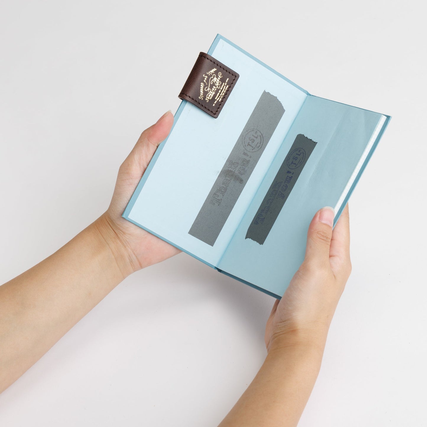 PRE-ORDER: TSL 2026 Summer Magnet Clip Pen Holder pull-up leather