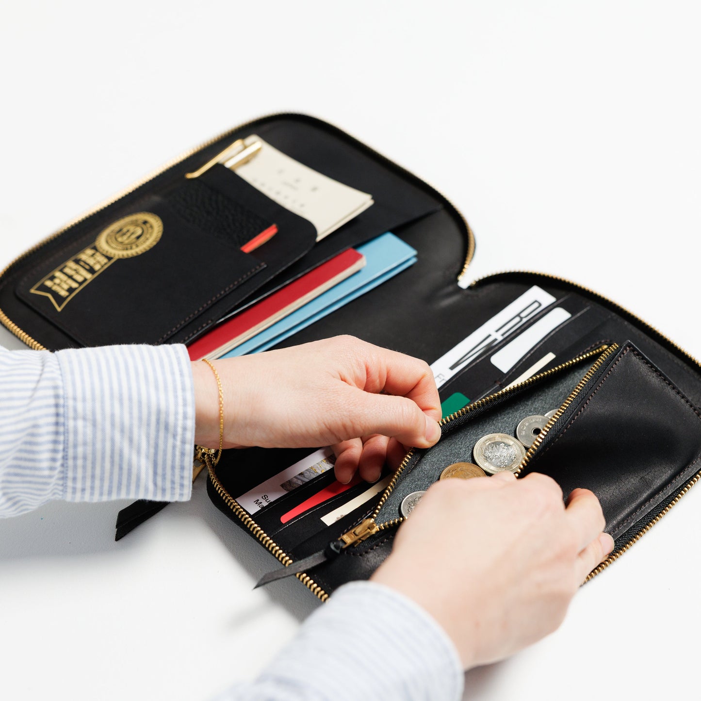 PRE-ORDER: TSL A5 Oil Leather Zip Organizer