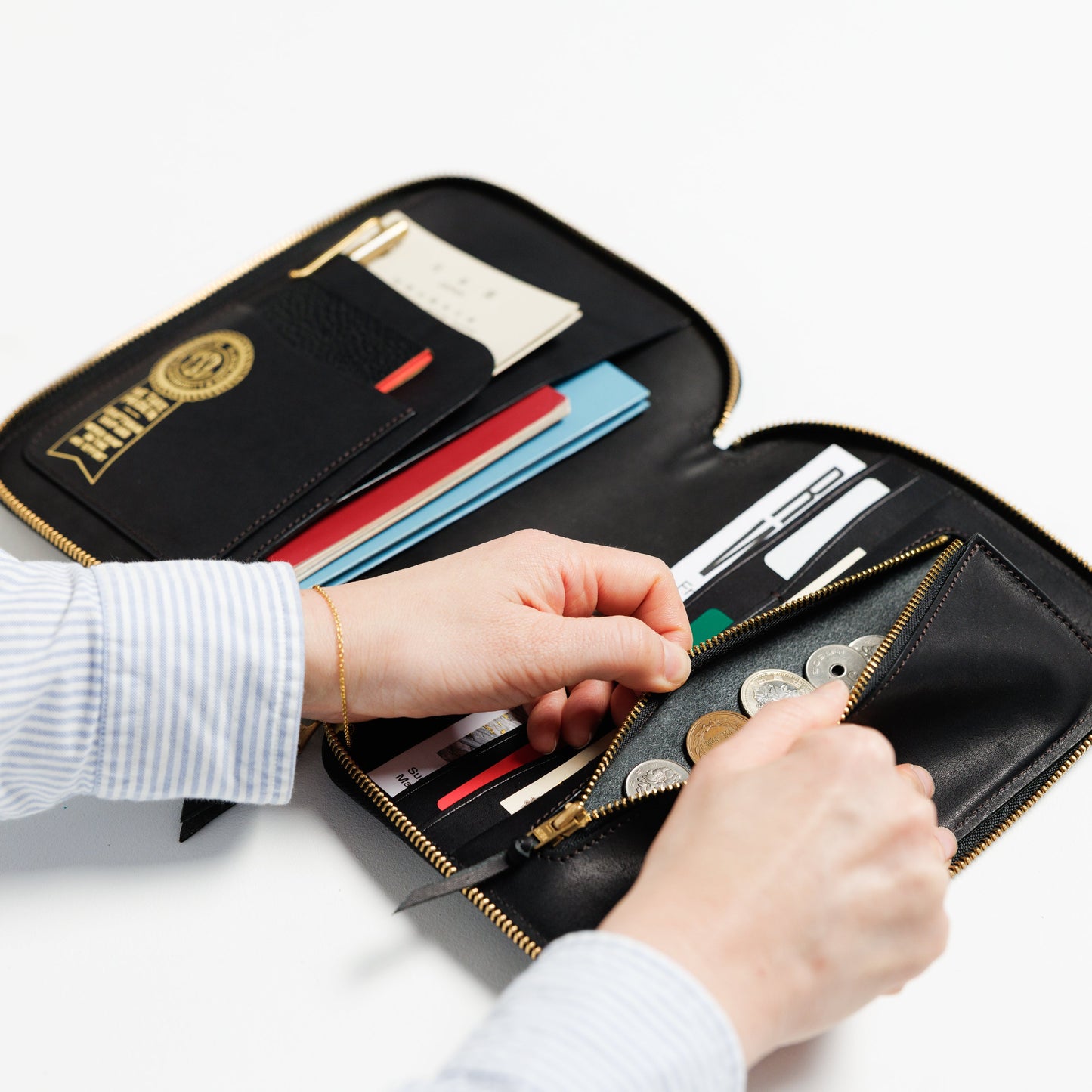 PRE-ORDER: TSL A5 Oil Leather Zip Organizer