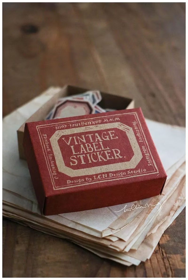 LCN Vintage Red & Blue Label Sticker Box