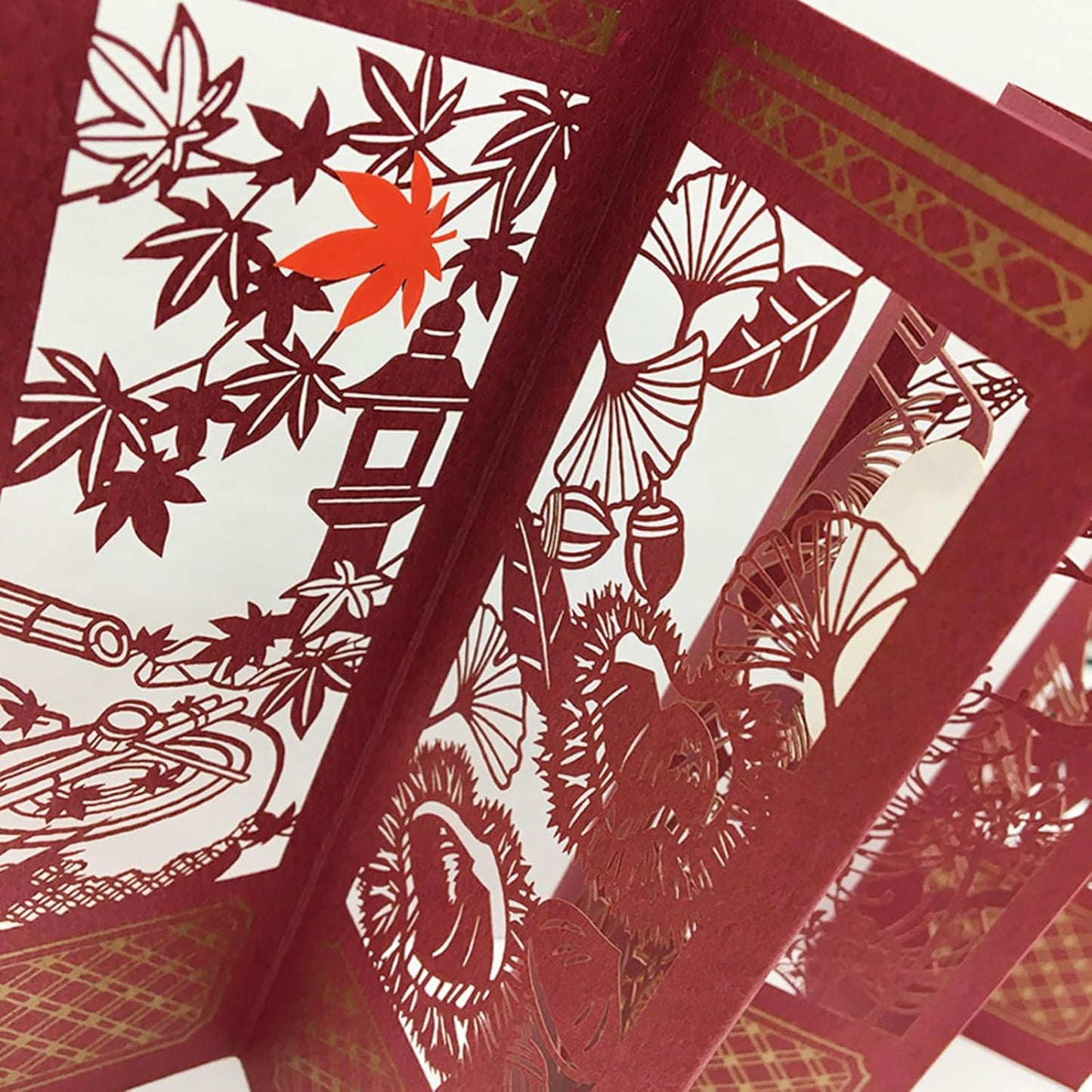 Greeting Card: Intricate Bamboo Scenes (accordion)