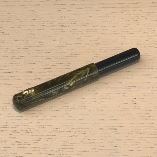 Fine Writing Pencket Fountain Pen: Jade