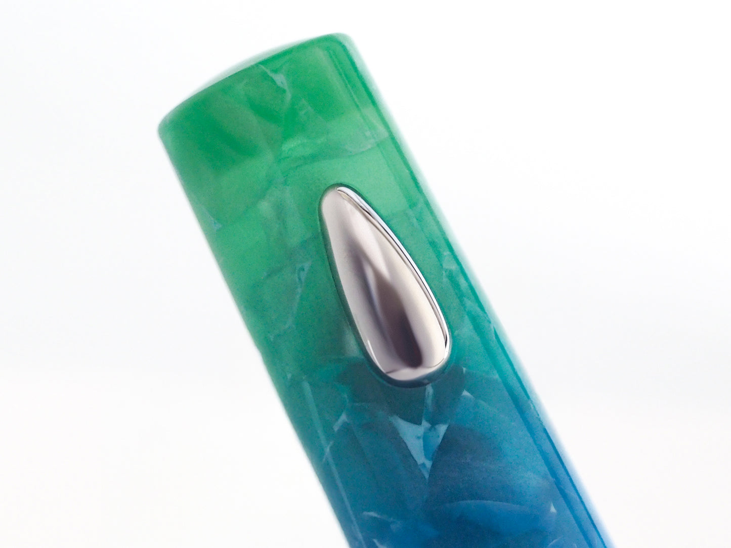 Fine Writing Pencket Fountain Pen: Icicle