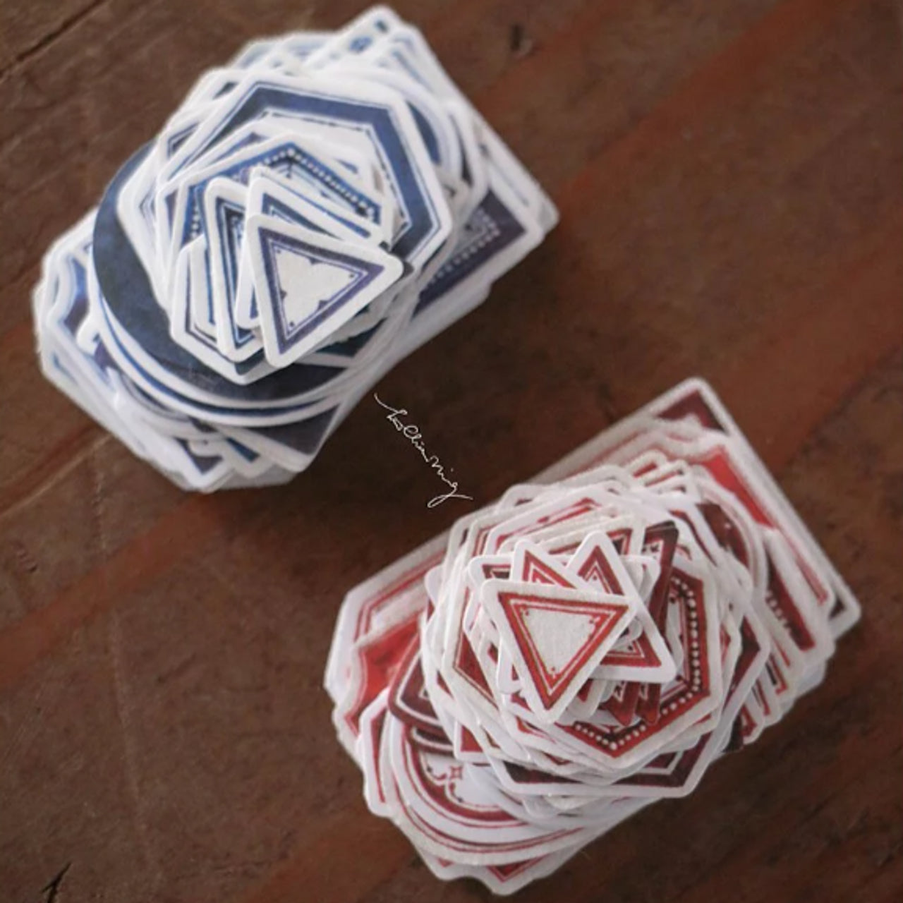 LCN Vintage Red & Blue Label Sticker Box