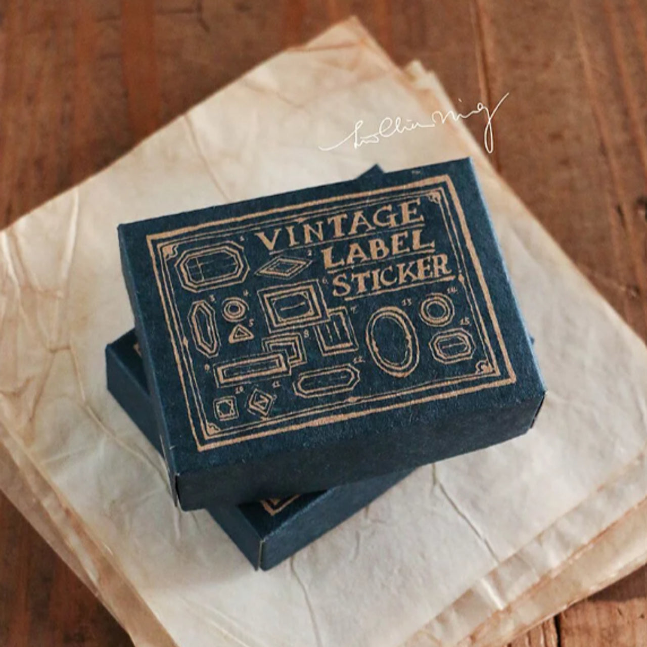 LCN Vintage Red & Blue Label Sticker Box