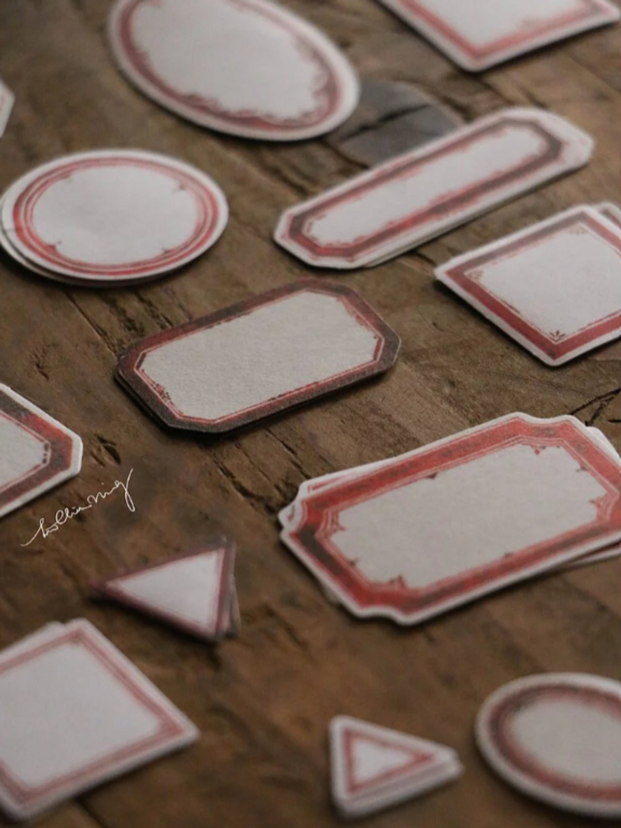 LCN Vintage Red & Blue Label Sticker Box