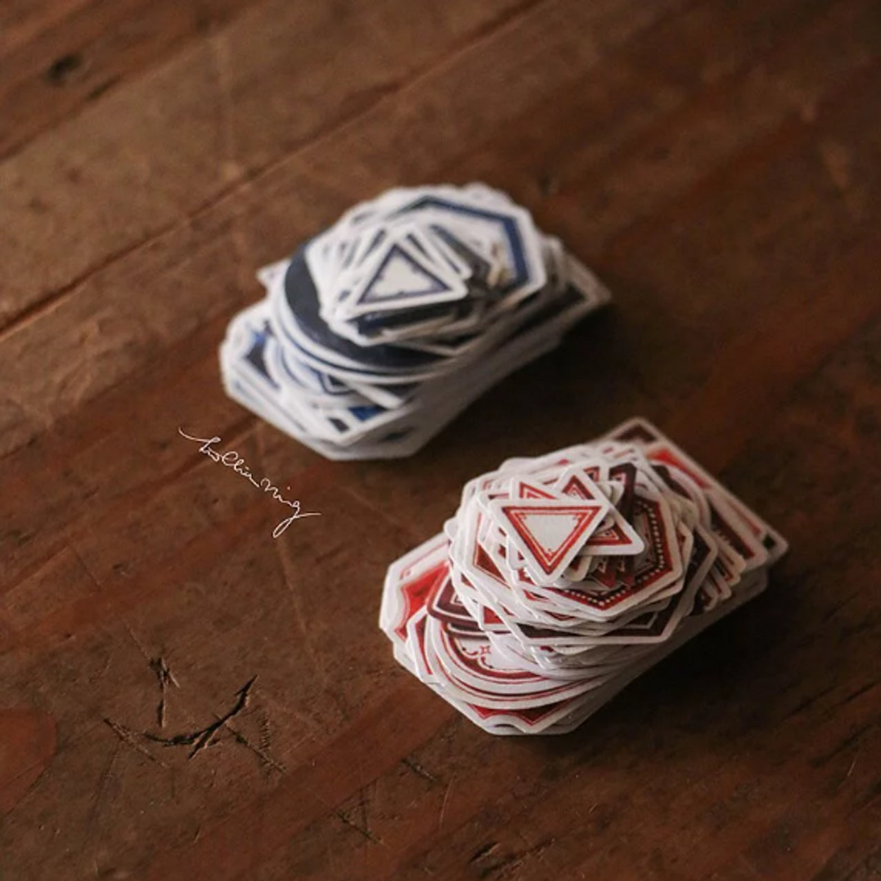 LCN Vintage Red & Blue Label Sticker Box