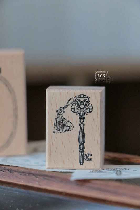 LCN Rubber Stamp: Skeleton Key